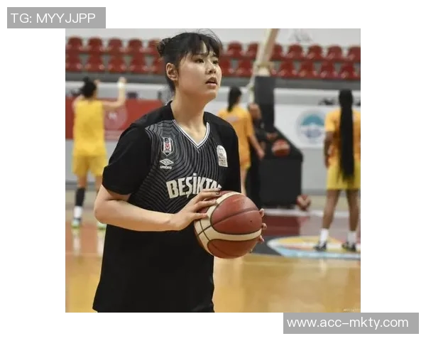 李月汝在Unrivaled比赛中表现出色12分钟内斩获6分7篮板创个人新高