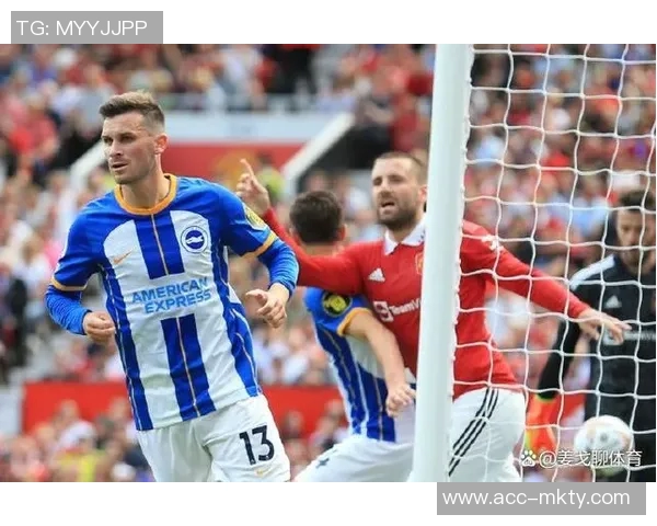 多特蒙德中场格罗斯即将以重返布莱顿为目标完成转会交易